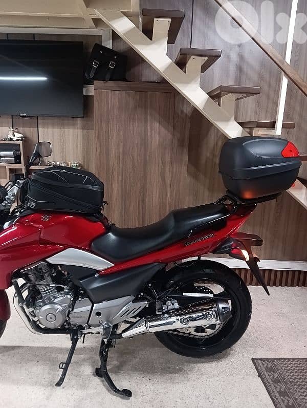 Suzuki Inazuma 250cc injection two cylinder 0klm 12