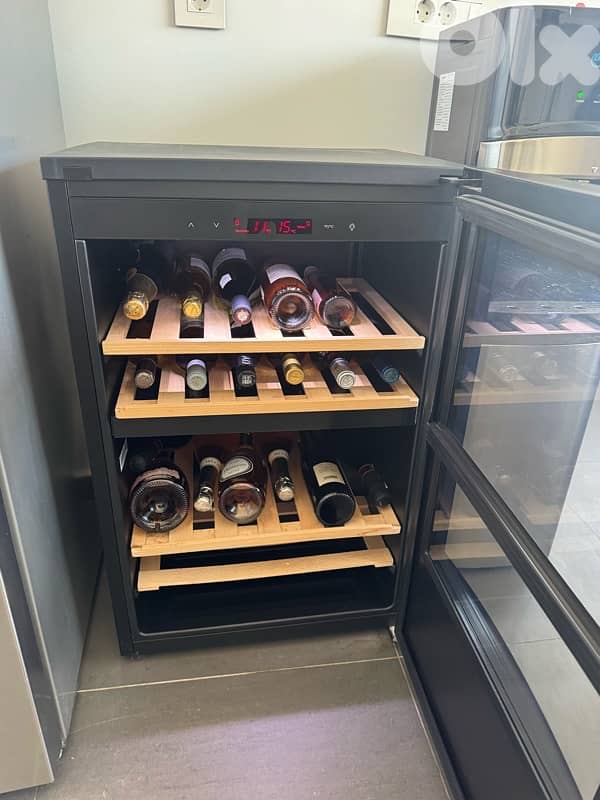 wine cooler Hisense rs14dj 34 bottles 0