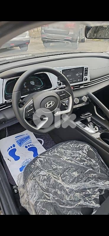 Hyundai Elantra 2025 limited 0 km brend new