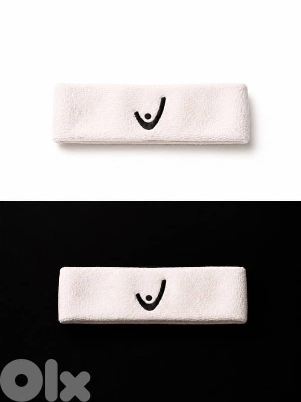 Head headband and wristband. 0