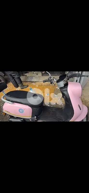 electric vespa