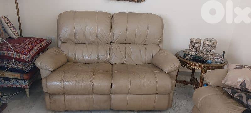 recliner sofa double seater for 400$ 0