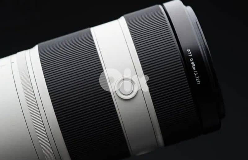 Sony FE 100-400mm f/4.5-5.6 GM OSS Lens 7