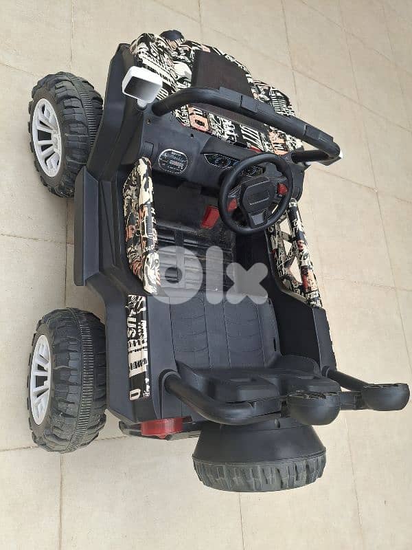 Toy vehicle 2