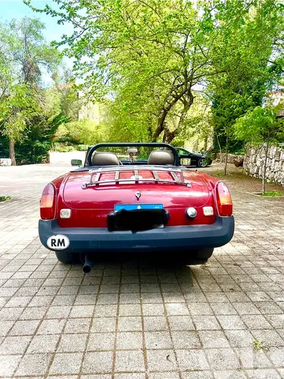MGB 1979