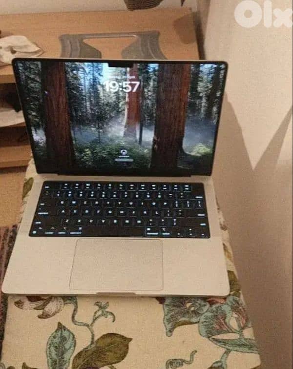 MacBook Pro 16" M1 Pro/Max 0