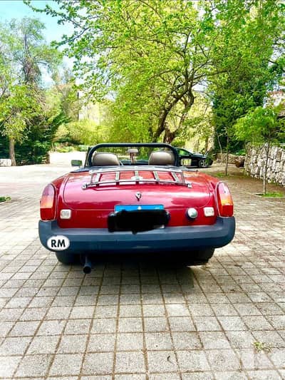 MGB 1979