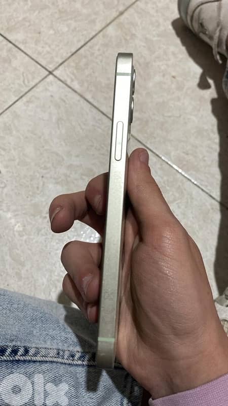iphone 12 4