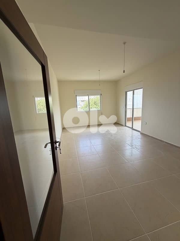 PRIME LOCATION APARTMENT  BLAT,JBEIL 0