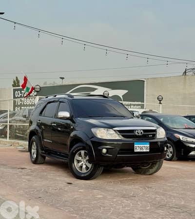Toyota Fortuner 2007