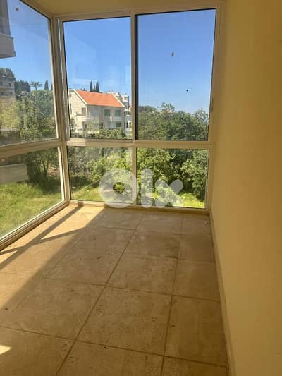 Apartment for Sale in Amchit 95m² ONLY for 100K في عمشيت