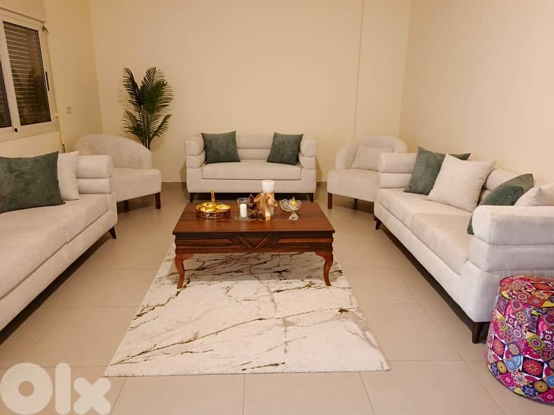 White living room 0