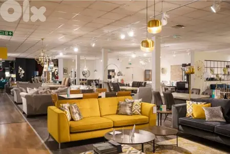 Showroom for Rent in  Mansourieh.