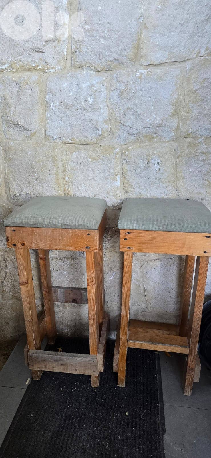 Bar stools and Barrels 0