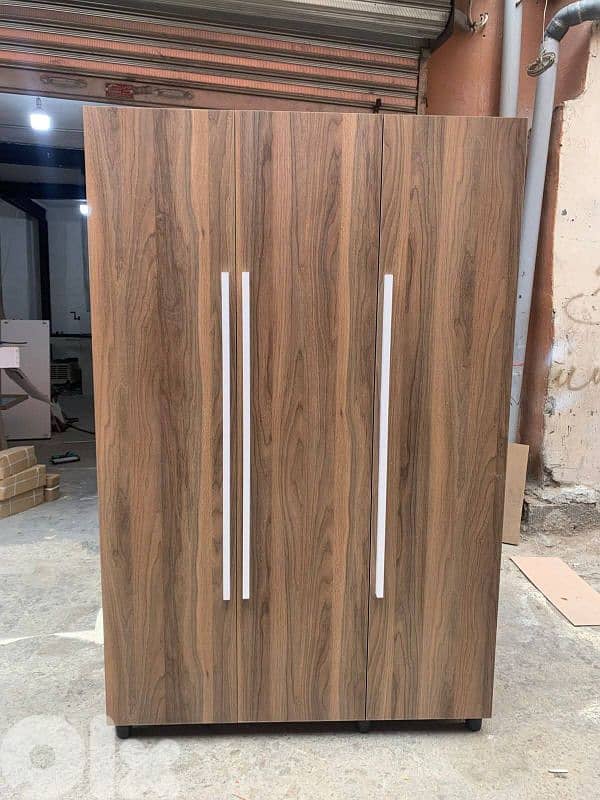 New wardrobes 3 doors 120cm high quality 0