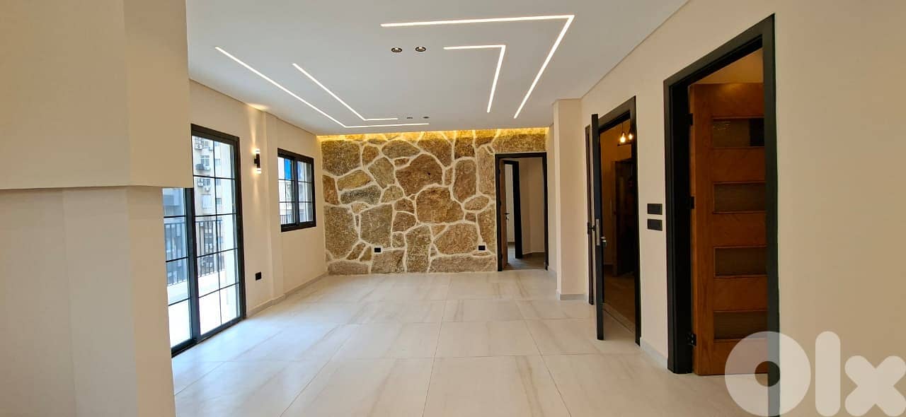 ZE26-5058 Apartment 250 m² with Terrace for Sale – Beirut (Mazraa) 0