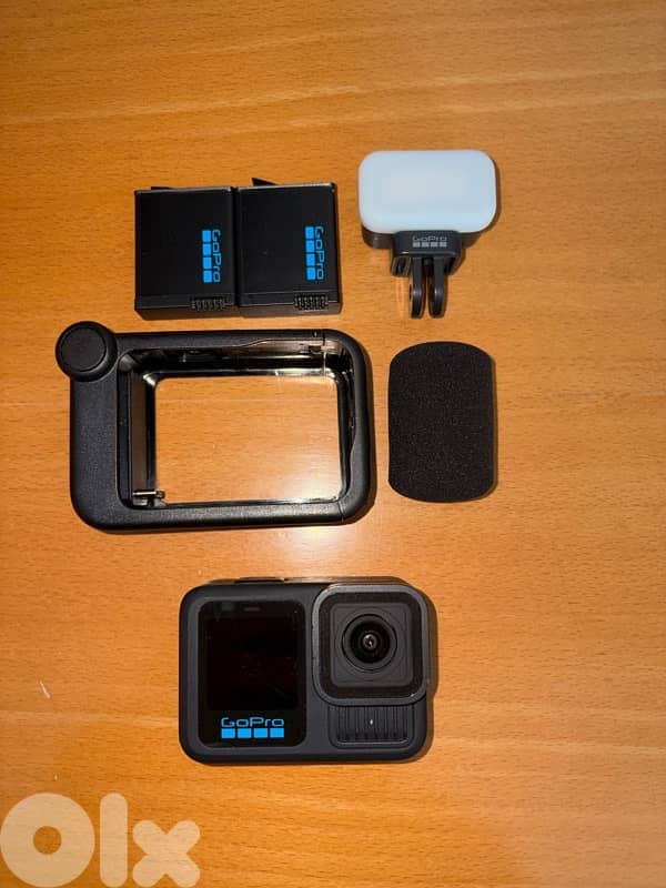 GoPro Hero 13 Black + Media Mod + Light Mod (Full Creator Kit) 1