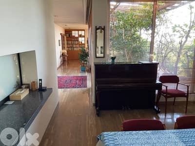 ZE26-5061 Luxury Rooftop Apartment for Sale – Ras Beirut