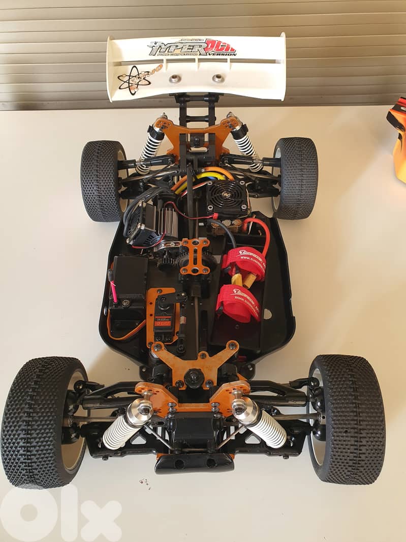exchange on rc car,hobao hyper PCR version,electric, perfect condition 4