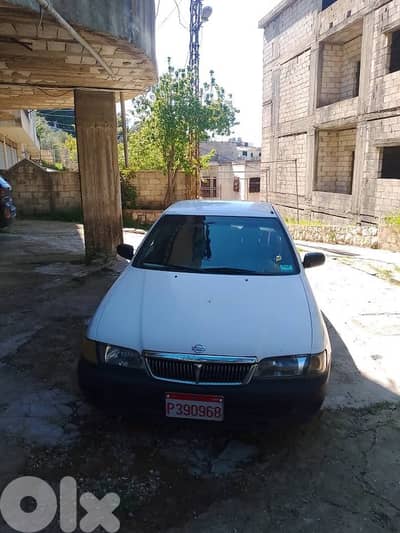 Nissan Sunny 2000