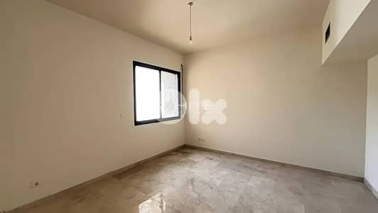 Spacious Apartment For Sale in Bayada