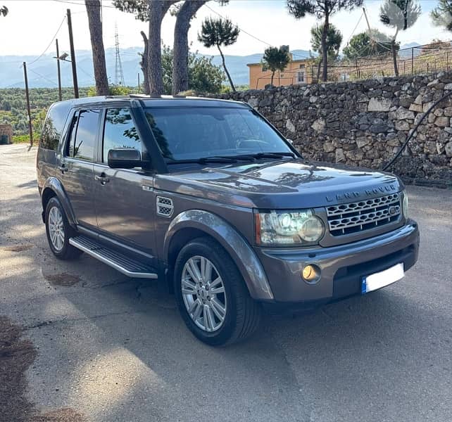 Land Rover LR4 2011 0