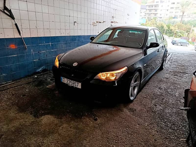 BMW 5-Series 2006 0