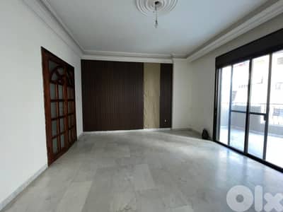 Apartment for Rent in Sassine – شقة للإيجار في ساسين