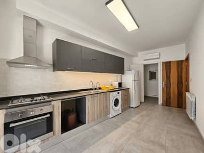 GMC172LG Apartment for rent in Gemmayzeh - شقة للإيجار في الجميزة