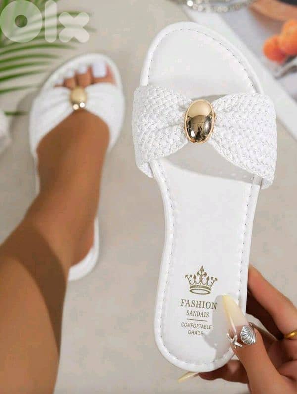 New Comfortable Woman Bowl Metal Decor Straw Braided Flat Sandals 0