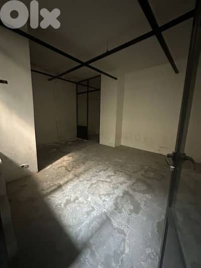 warehouse for sale in zalka