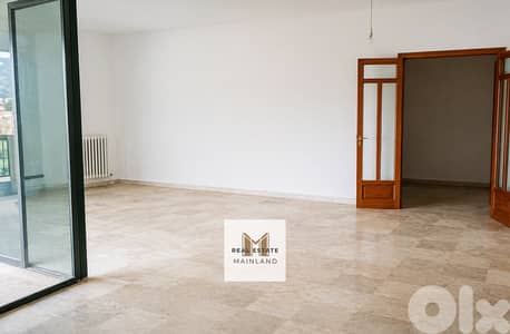 Ajaltoun Spacious apartment with open mountain views