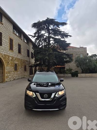 Nissan Rogue 2018 sv awd plus full option
