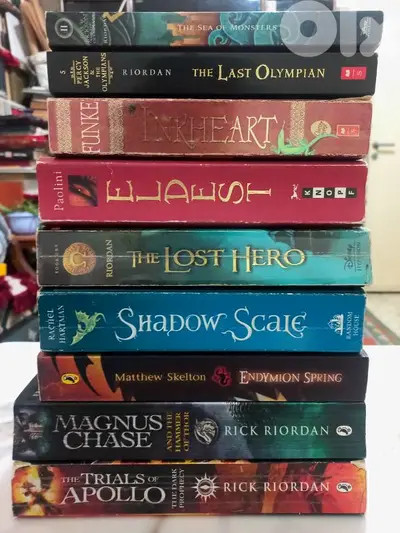 bunch of books 7 $ a piece