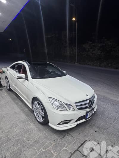 Mercedes-Benz E-Class coupe 2011 company source