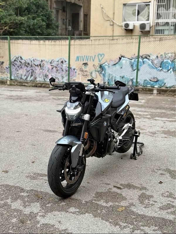 BMW F900R 1