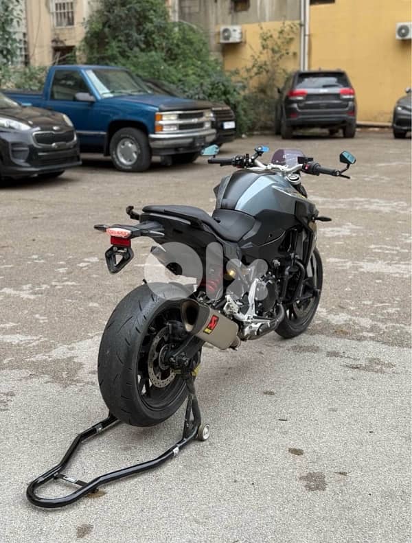 BMW F900R 3