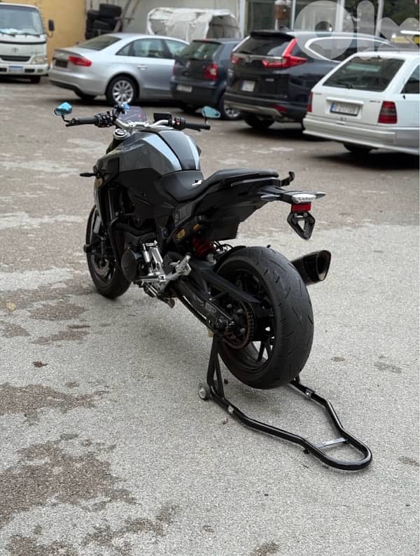 BMW F900R 5