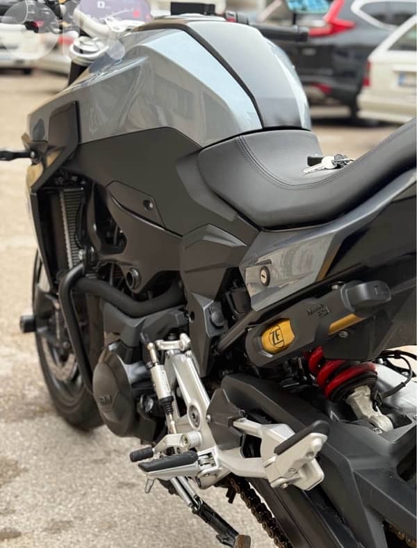 BMW F900R 6