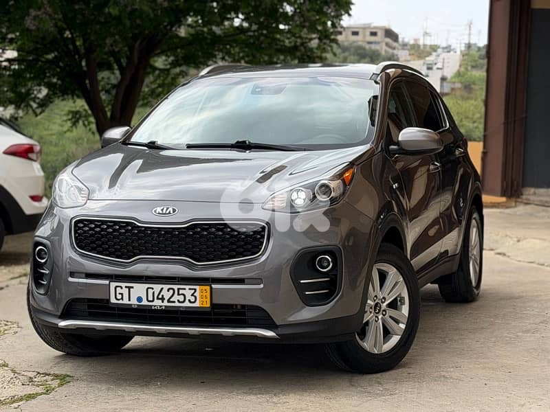 Kia Sportage model 2018 4x4 super clean 0