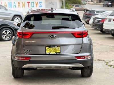 Kia Sportage model 2018 4x4 super clean