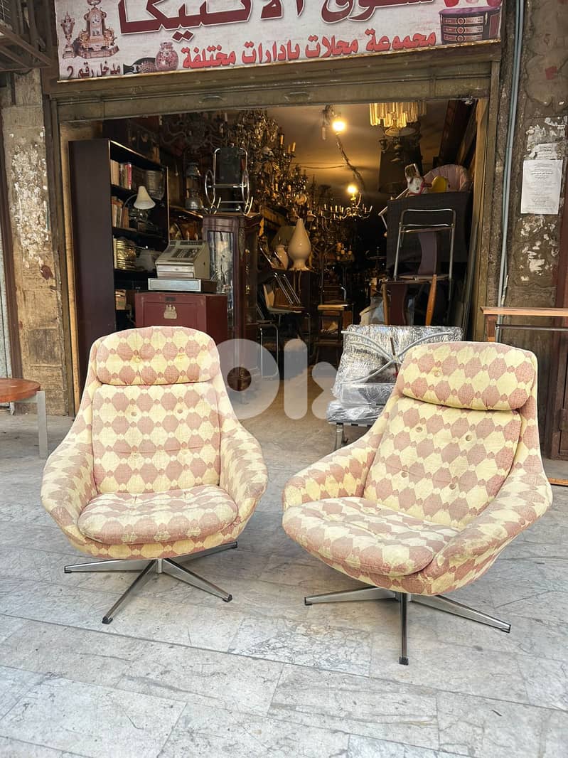 Mid-century lounge chairs , swivel chairs 1970’s 0