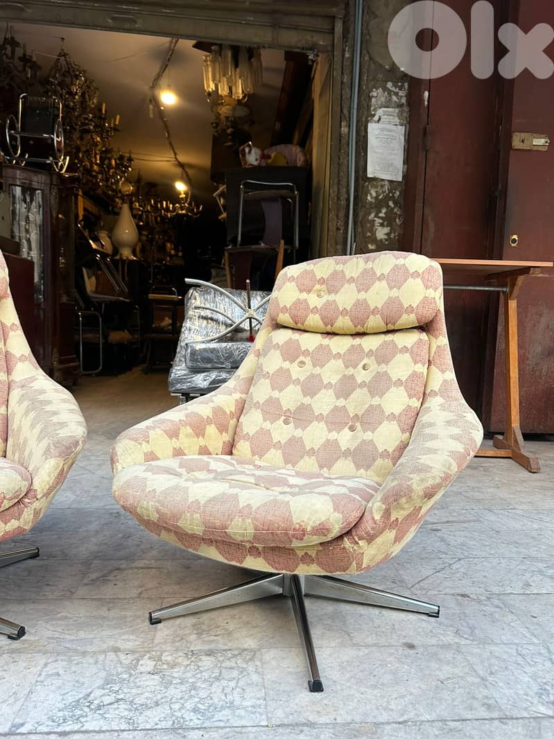 Mid-century lounge chairs , swivel chairs 1970’s 6