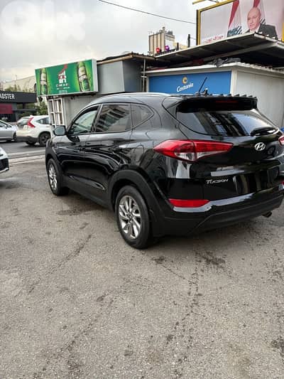 Hyundai Tucson 2016 company source one owner
