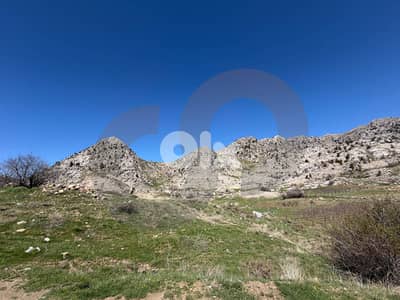 A distinctive piece of land ,Laklouk Jbeil/ اللقلوق، جبيل REF#KJ135558