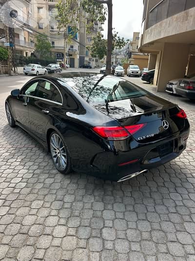 Mercedes CLS 450 AMG-line 2019 black on black (clean carfax)