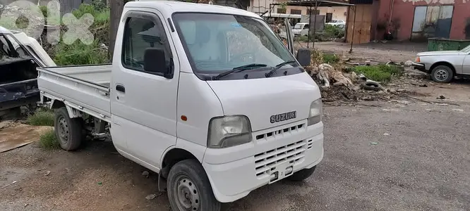 Suzuki 2001
