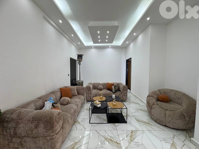 Ground floor 200m 3Bedroom+80m Terrace+Parking Mansourie Baladiye Metn 0