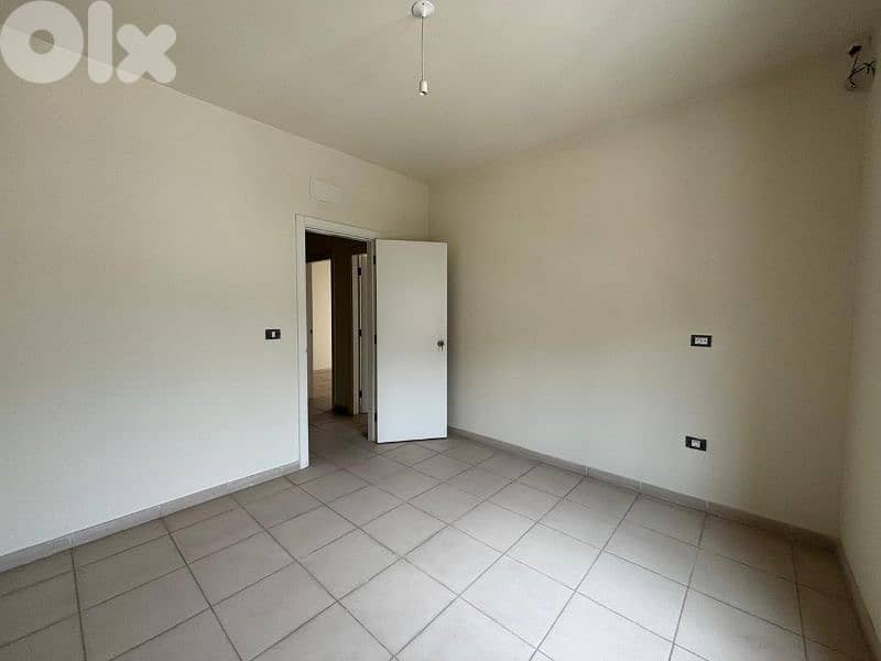 RWB120HM - Office for rent in Jounieh 0