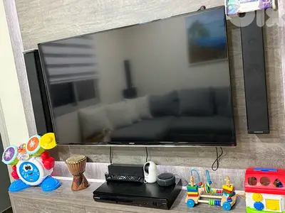 Surround audio speaker system